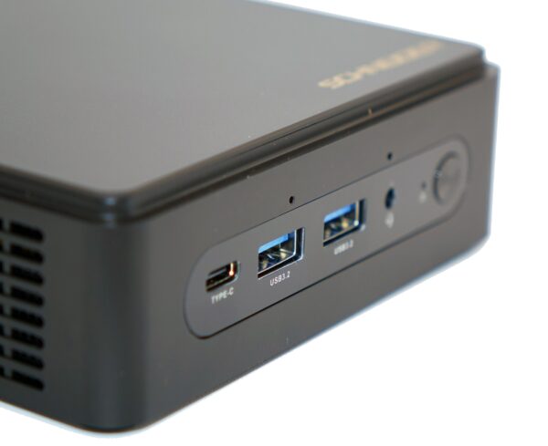 مینی کیس SCYHNEDER مدل PRO SERIES NUC DECK