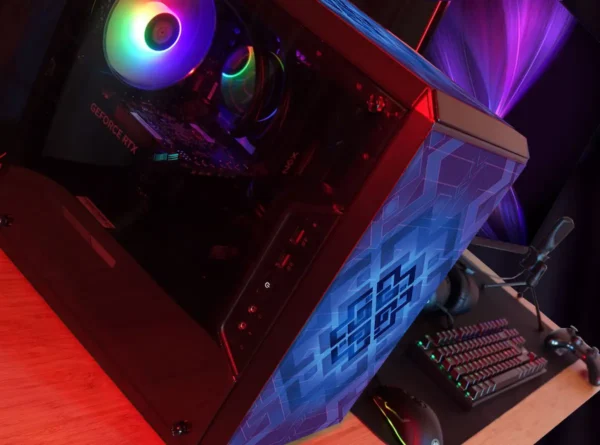 Schneider Ghost Gaming Desktop